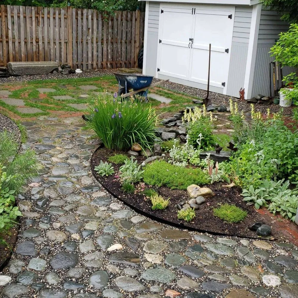 Top-rated yard maintenance for residential properties across Dunstable, MA - TMC Lawn & Landscape