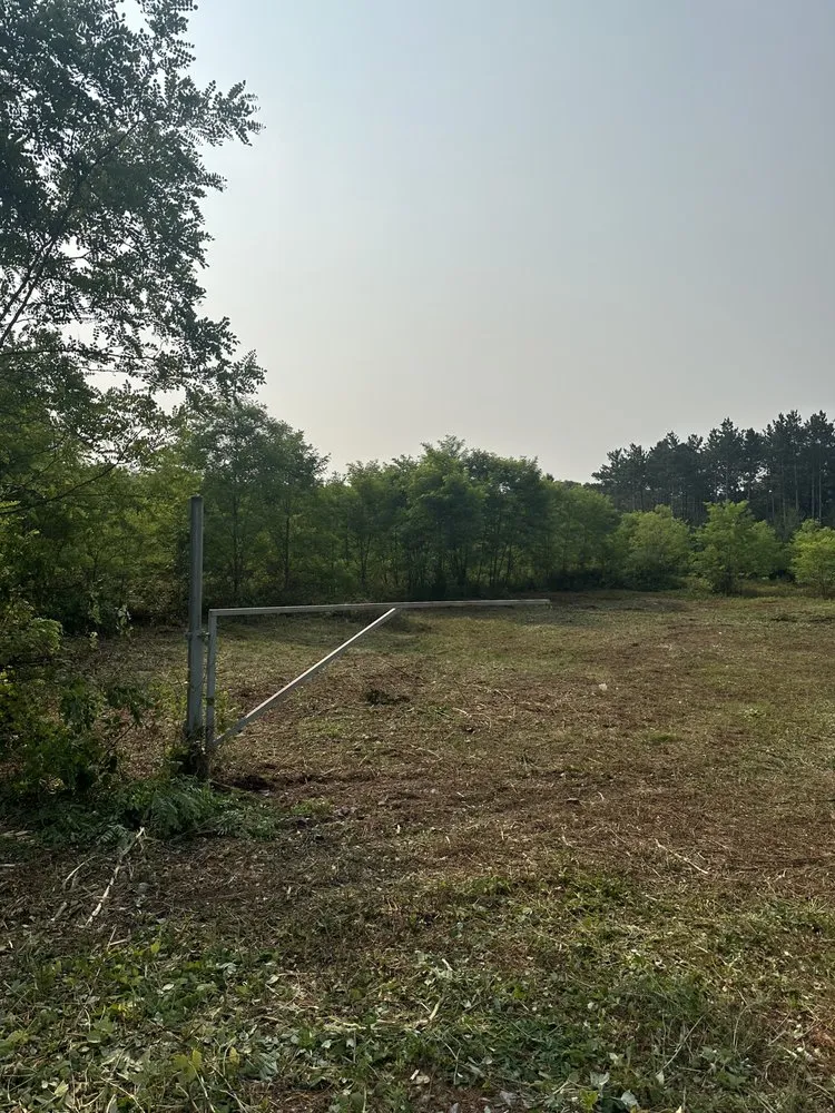 Expert yard maintenance in Edgerton, WI by TMC Outdoor Services