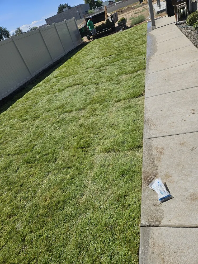 Professional garden landscaping in Yakima, WA by TMG Landscaping