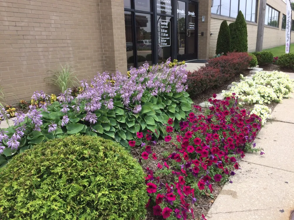 Trusted garden landscaping for residential properties in Evergreen Park, IL by TML Mowing Company