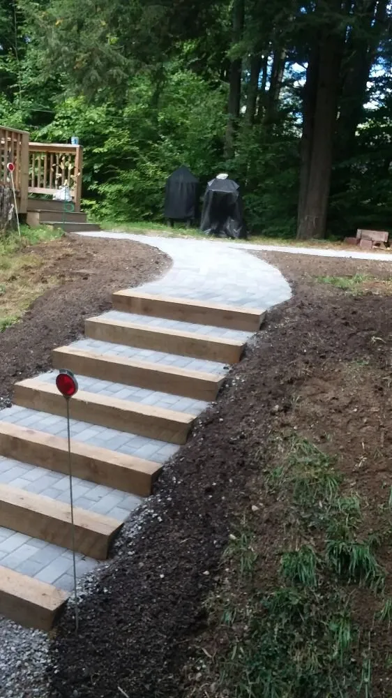 Trusted landscape design with custom design in Hillsborough, NH by TM&M Services