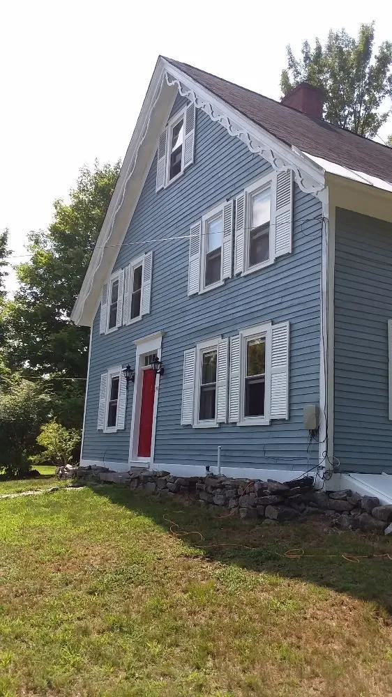 Affordable yard cleanup service for homes in Hillsborough, NH by TM&M Services