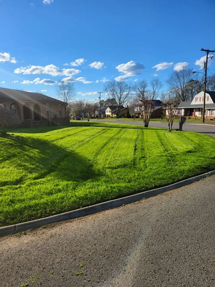 Professional lawn mowing service in Nashville, TN by TMS lawncare and landscaping