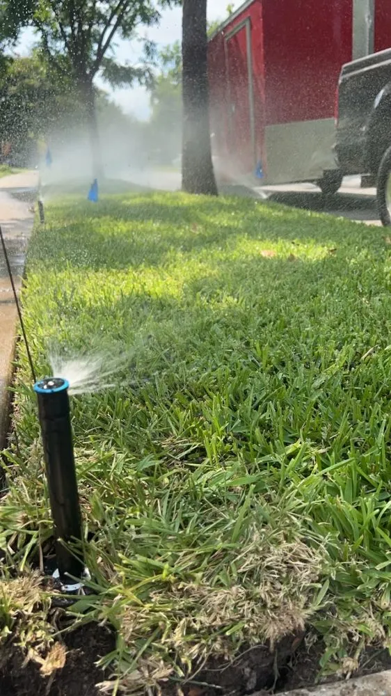 Custom lawn care service for homes in Dallas, TX by TMT Sprinklers Repair & Services