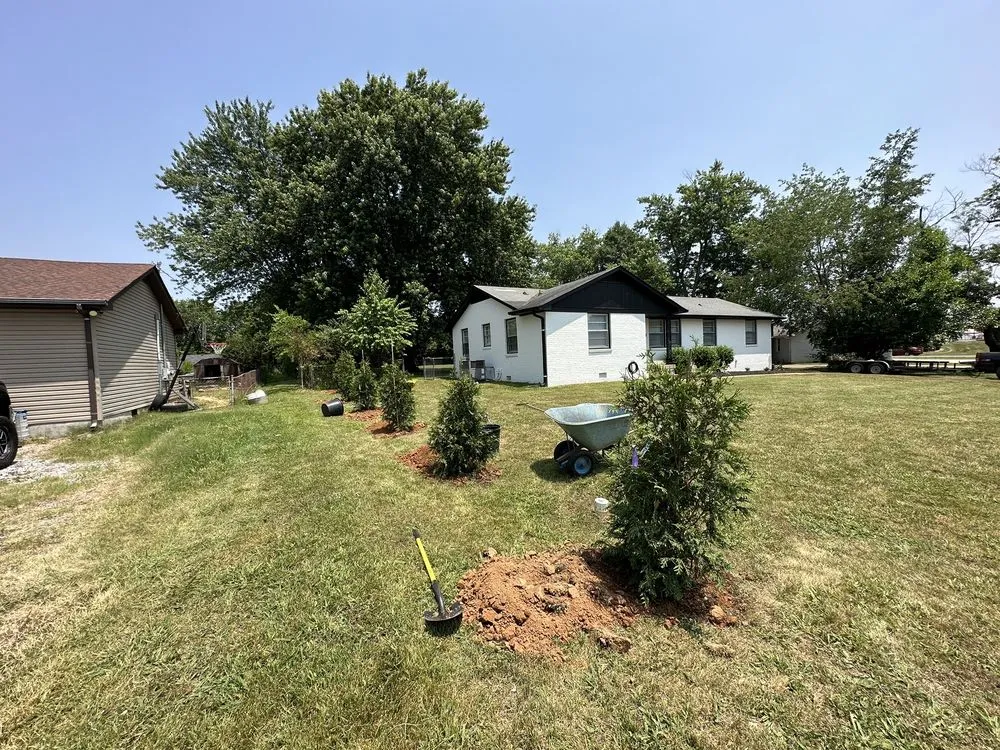 Affordable yard maintenance experts serving Clarksville, TN - TN Superior Landscaping