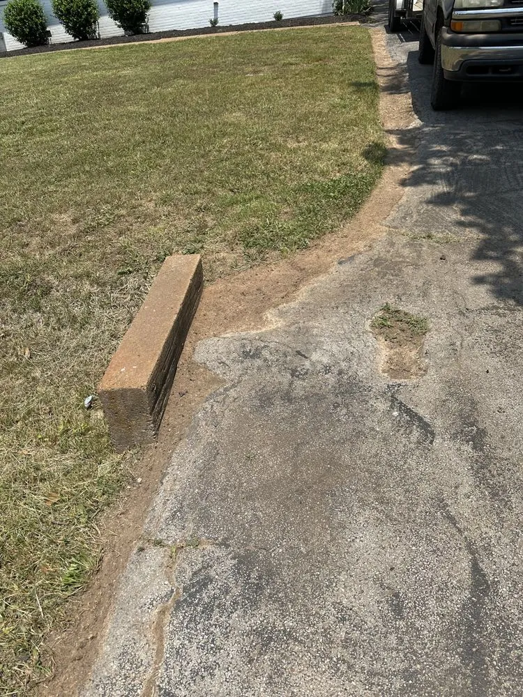 Custom landscape installation experts serving Clarksville, TN - TN Superior Landscaping