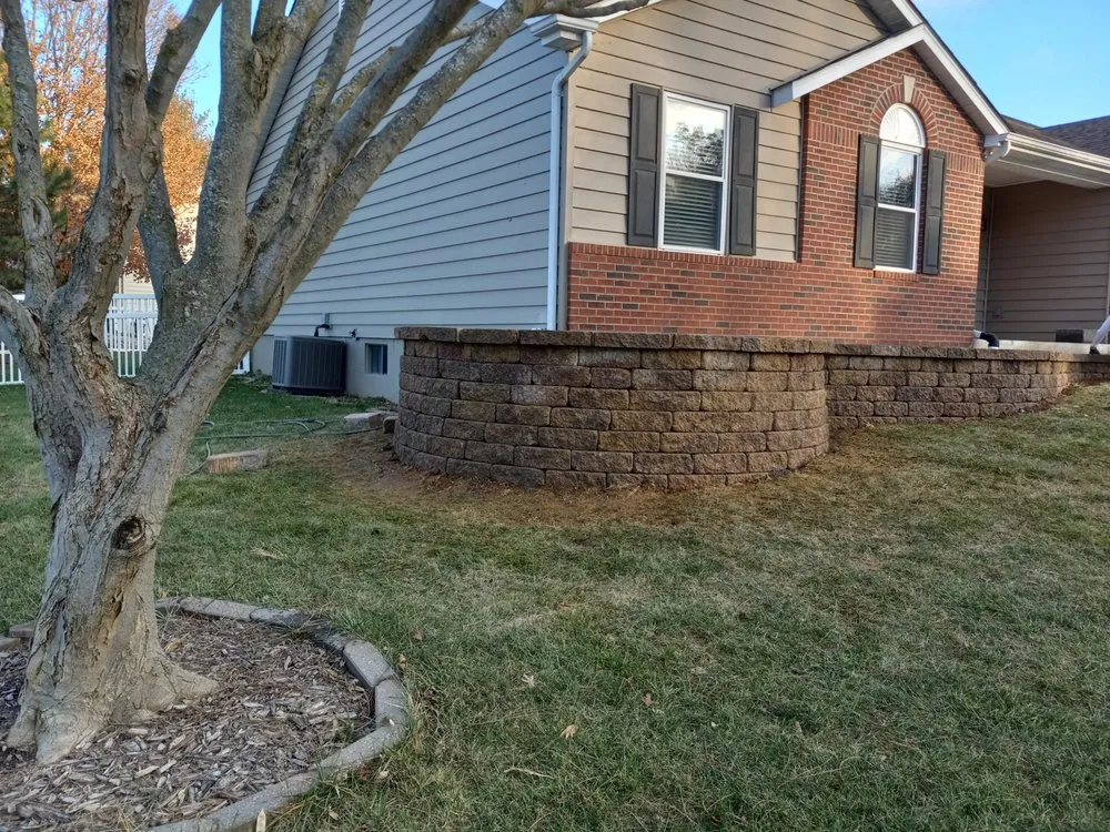 Professional yard maintenance in Ofallon, MO - TNC Contracting
