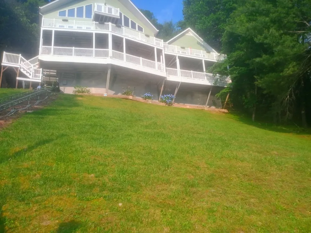 Reliable garden landscaping for beautiful yards across Blairsville, GA - TNE Mobile services