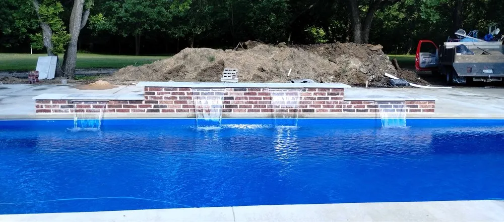 Reliable yard maintenance in Frisco, TX by TNL Company