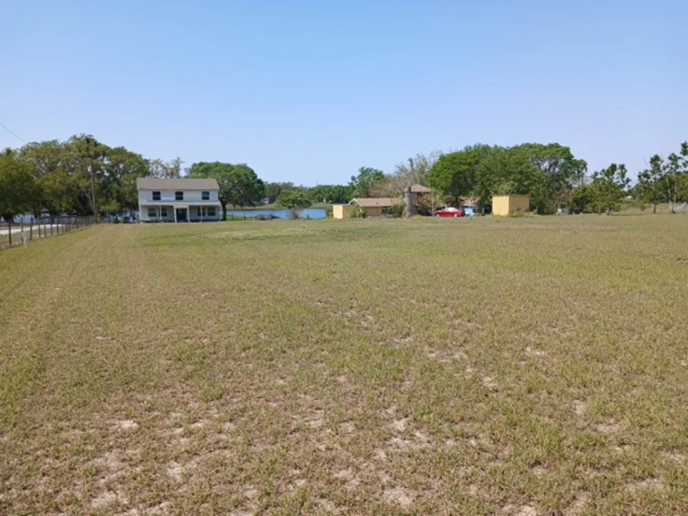 Professional lawn mowing service in Apopka, FL by TNL Lawn Legends