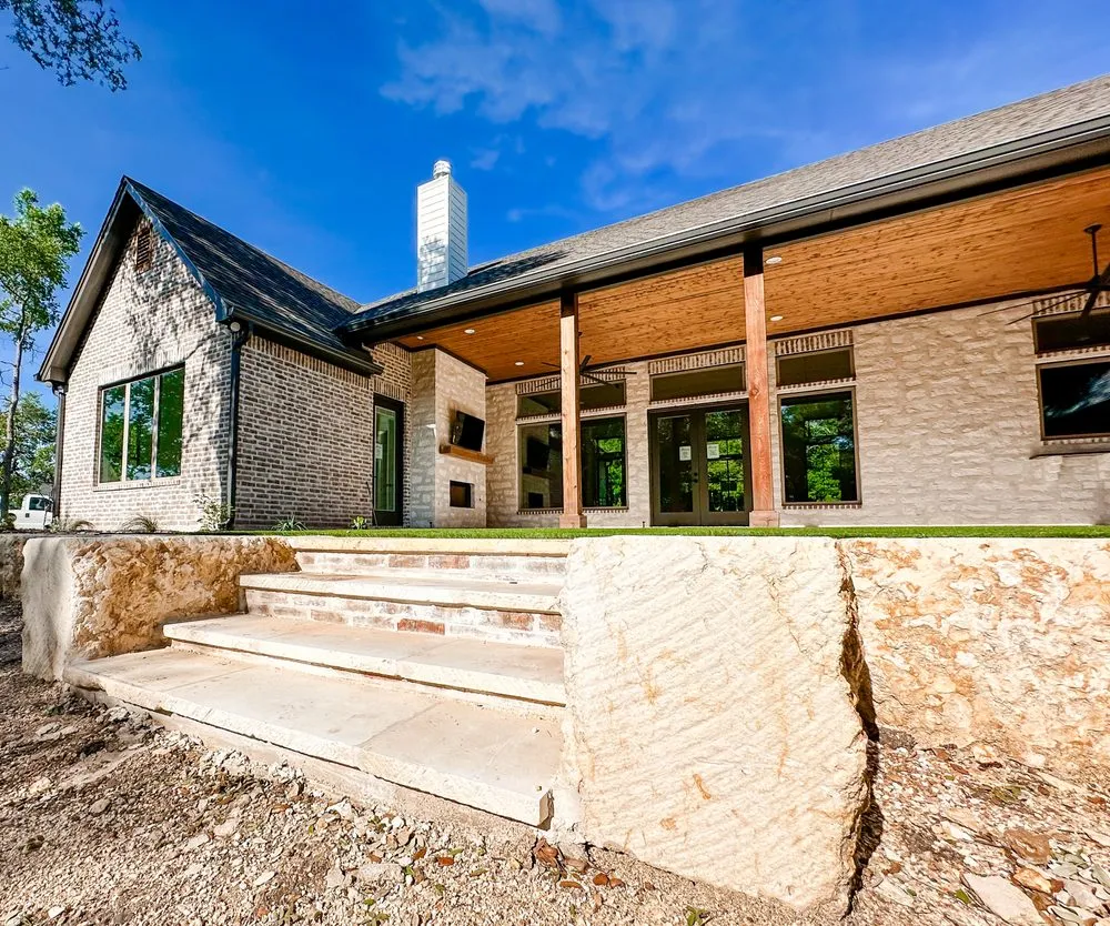 Reliable yard maintenance in Belton, TX by TNS Land Design