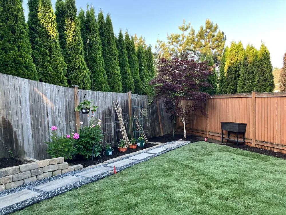 Professional residential landscaping experts serving Lynnwood, WA - Tnt construction Landscaping Services