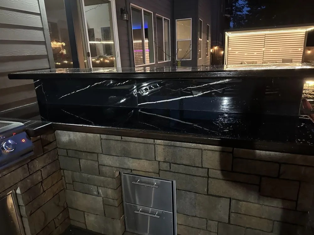 Affordable yard maintenance for homes in Lynnwood, WA by Tnt construction Landscaping Services