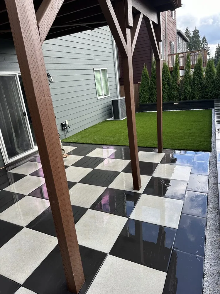 Reliable residential landscaping experts serving Lynnwood, WA - Tnt construction Landscaping Services