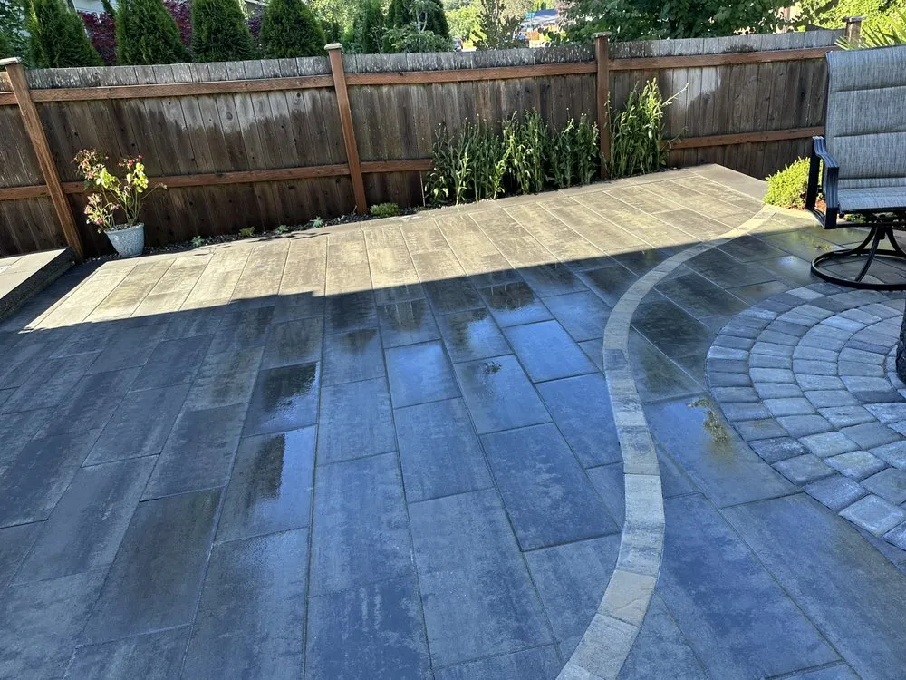 Custom outdoor landscaping for residential properties in Lynnwood, WA by Tnt construction Landscaping Services