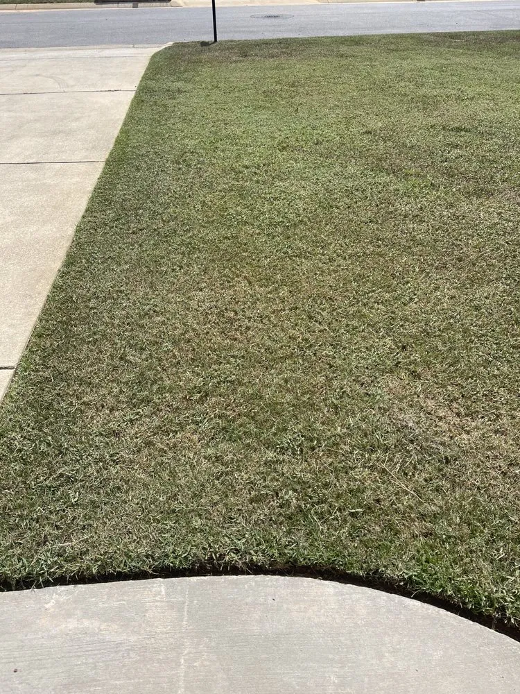 Affordable garden landscaping in Robertsdale, AL - TNT Dynamite Lawn Services