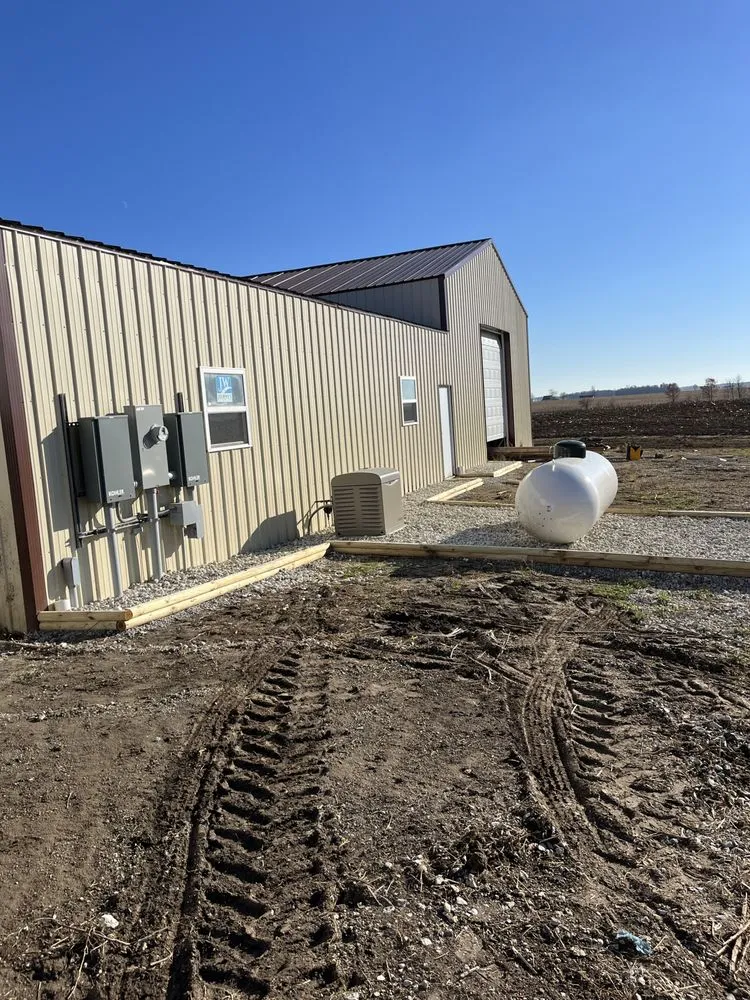 Expert yard maintenance in Castine, OH by TnT handyman services