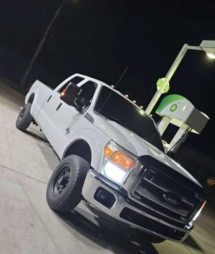 Professional garden landscaping in Stoughton, WI - T'nT Hauling