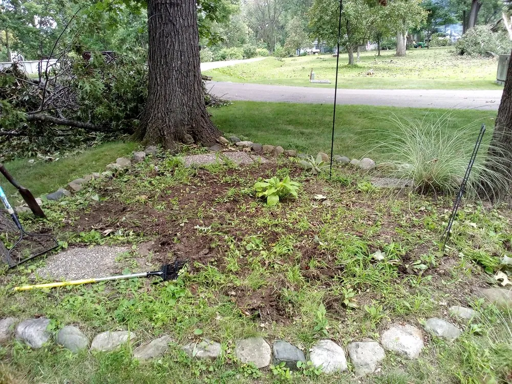 Professional landscape installation in Chillicothe, IL by TnT Helping Hands