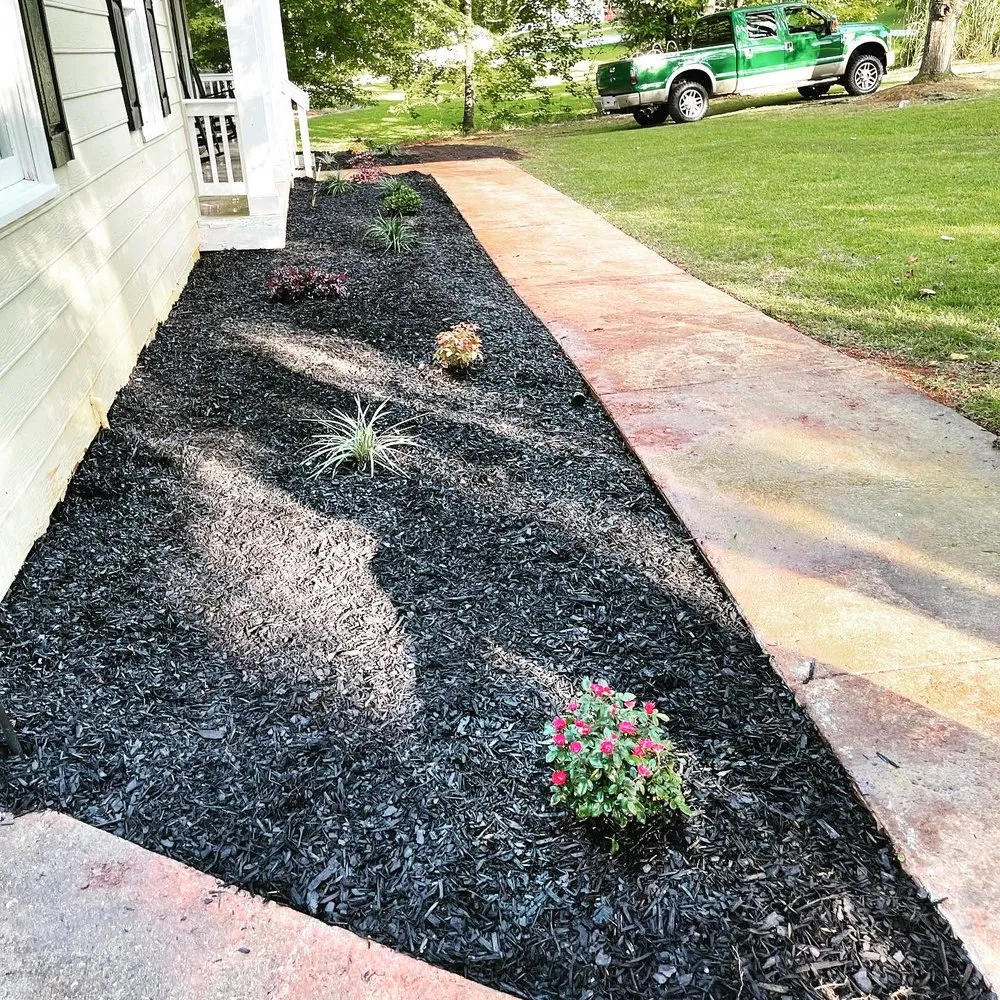 Expert landscaping services near you in Perry, GA by TNT Hot Washing & Landscaping