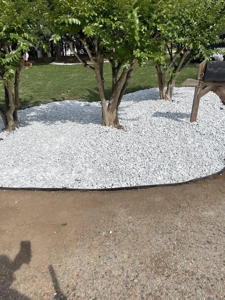 Trusted garden landscaping in Perry, GA by TNT Hot Washing & Landscaping