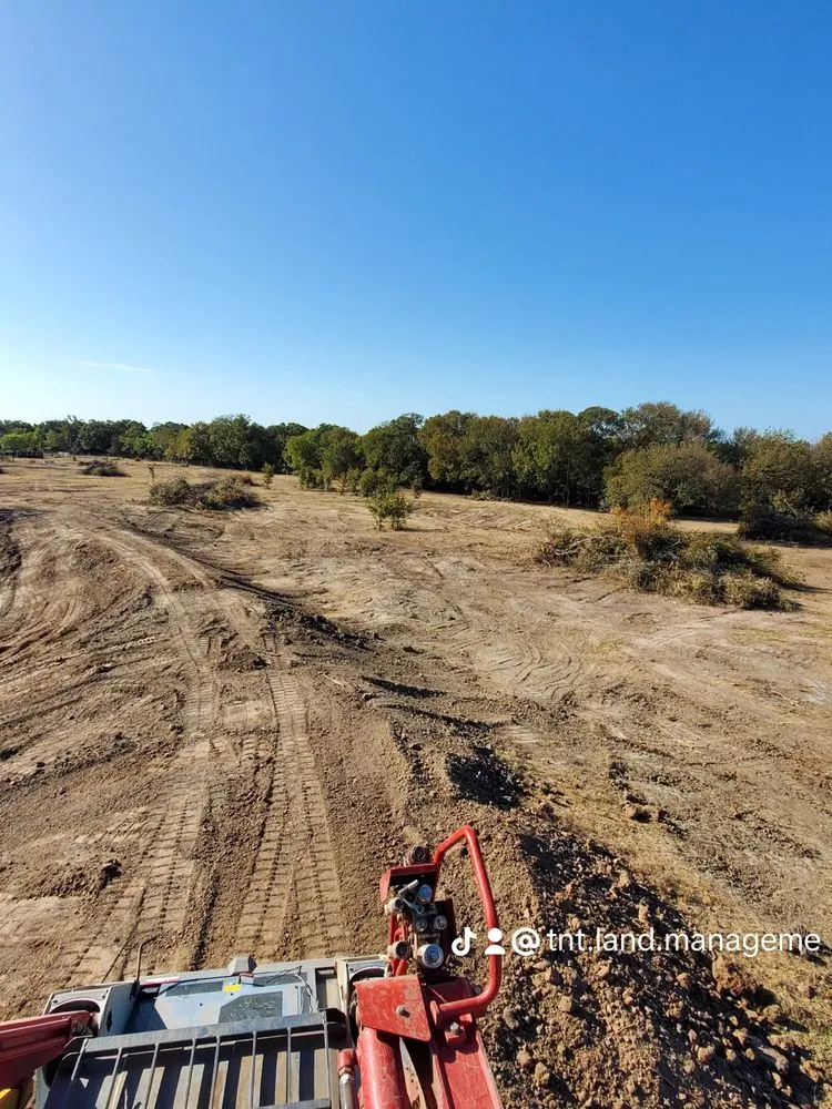 Affordable outdoor landscaping in Hubbard, TX by TNT Land Management