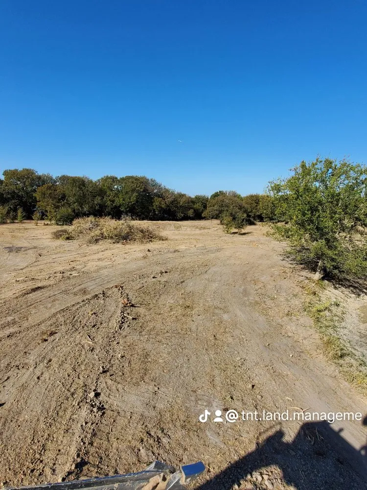 Affordable landscape design near you in Hubbard, TX by TNT Land Management