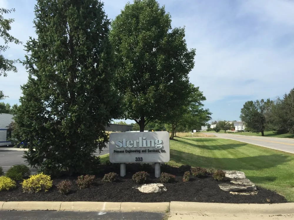 Custom garden landscaping in Columbus, OH - TNT Landscaping