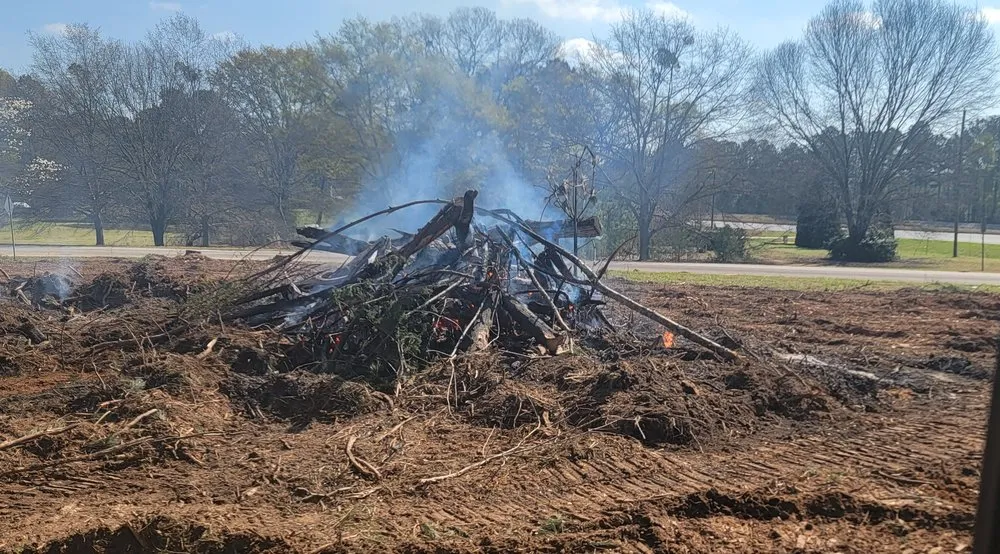 Top-rated residential landscaping in Comer, GA - TNT Landscaping