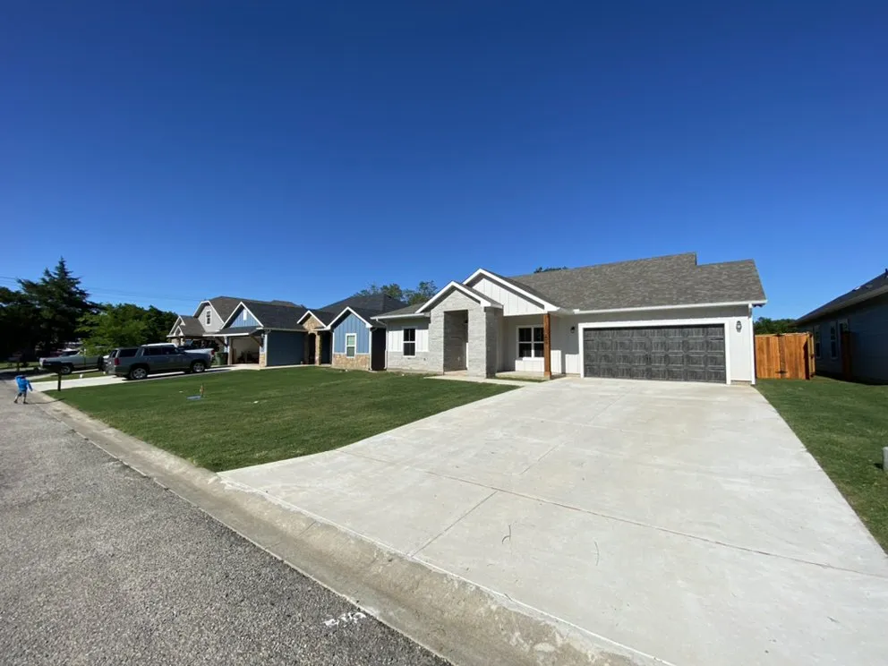 Trusted outdoor landscaping near you across Sherman, TX - TNT Landscaping