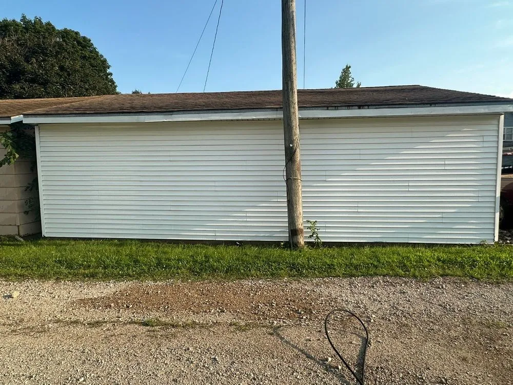 Top-rated garden landscaping experts serving Cherokee, IA - TnT Lawn & Landscaping