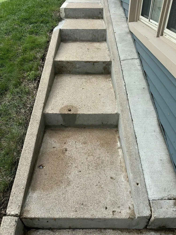 Expert yard cleanup service experts serving Cherokee, IA - TnT Lawn & Landscaping