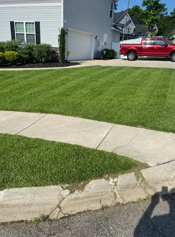 Trusted lawn mowing service for beautiful yards across Huger, SC - TNT Lawn Care