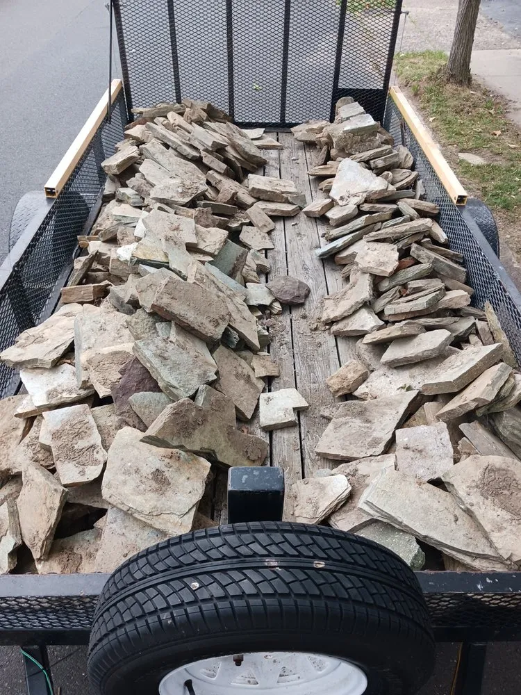 Custom yard maintenance in Pennington, NJ by TNT Lawn Maintenance