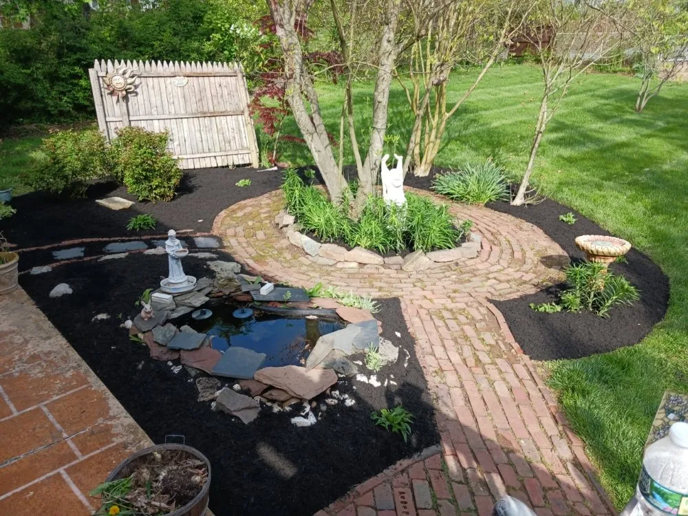 Professional lawn mowing service in Pennington, NJ - TNT Lawn Maintenance