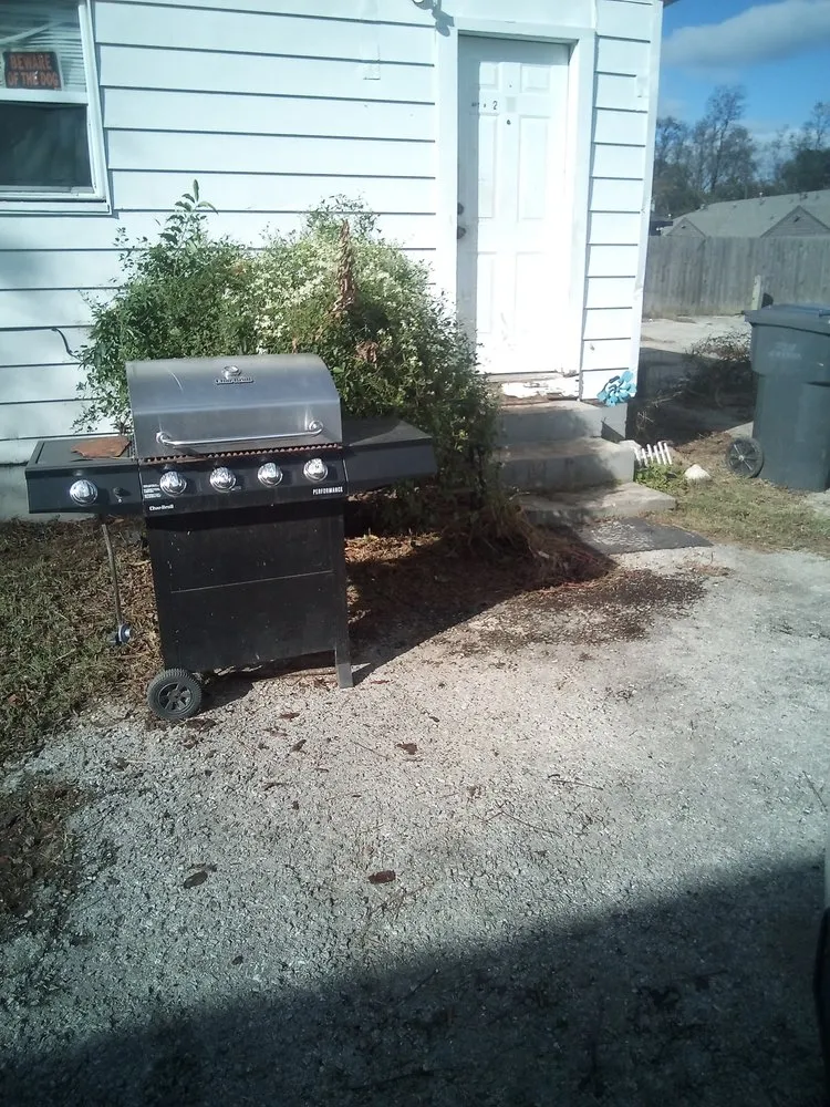 Expert landscape installation for beautiful yards in Jonesboro, AR by TNT Lawncare