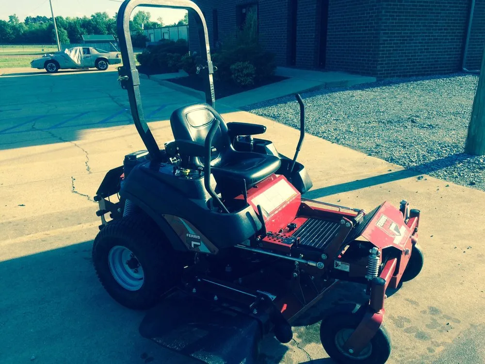 Top-rated residential landscaping experts serving Southaven, MS - TNT Lawns