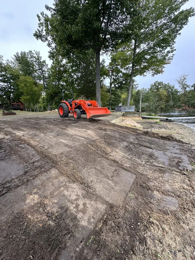 Expert landscape installation experts serving Howell, MI - Tnt Outdoor Services