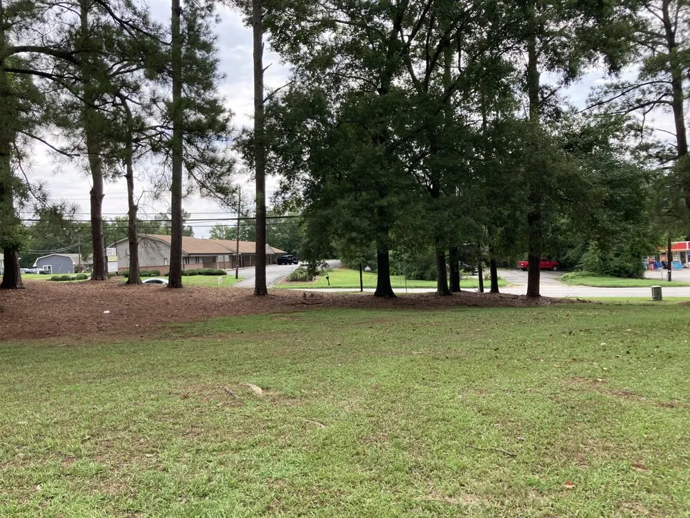 Reliable landscape design for outdoor upgrades in Warner Robins, GA by Tnt Plus