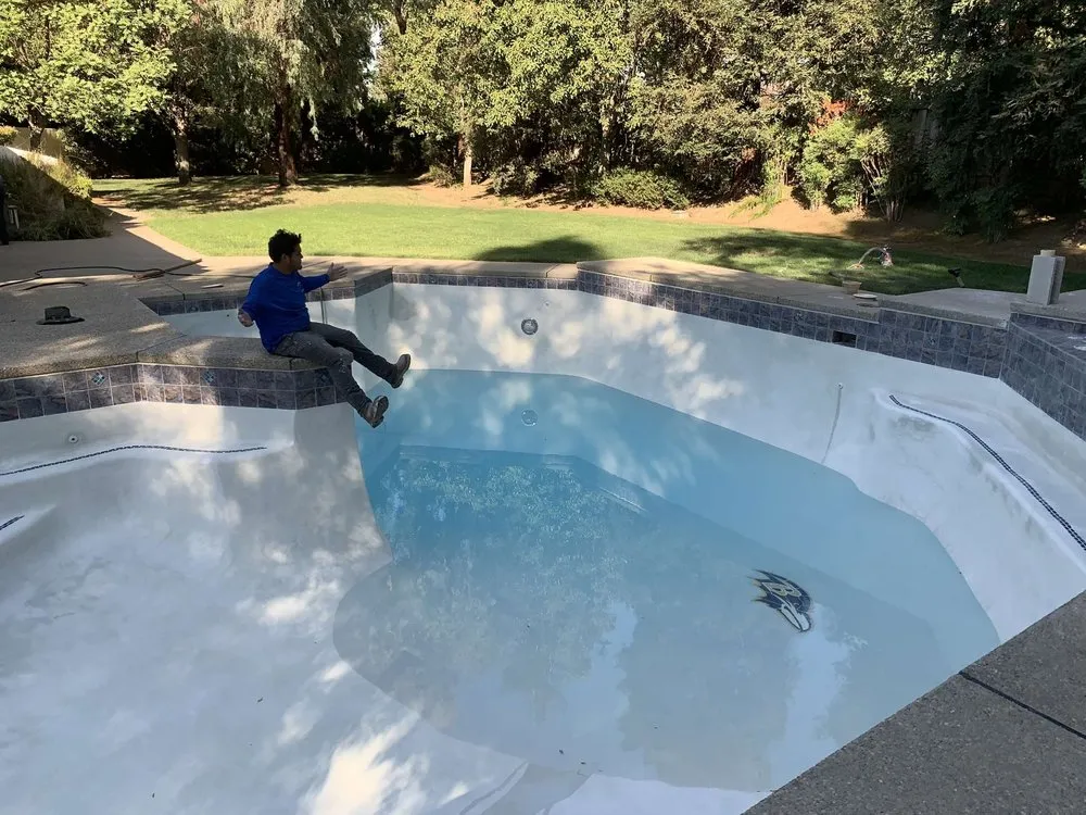 Reliable garden landscaping for residential properties in Clovis, CA by TNT Pools