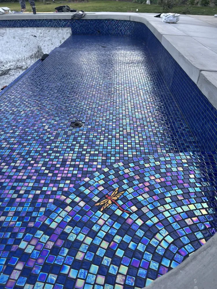 Professional landscaping services experts serving Clovis, CA - TNT Pools