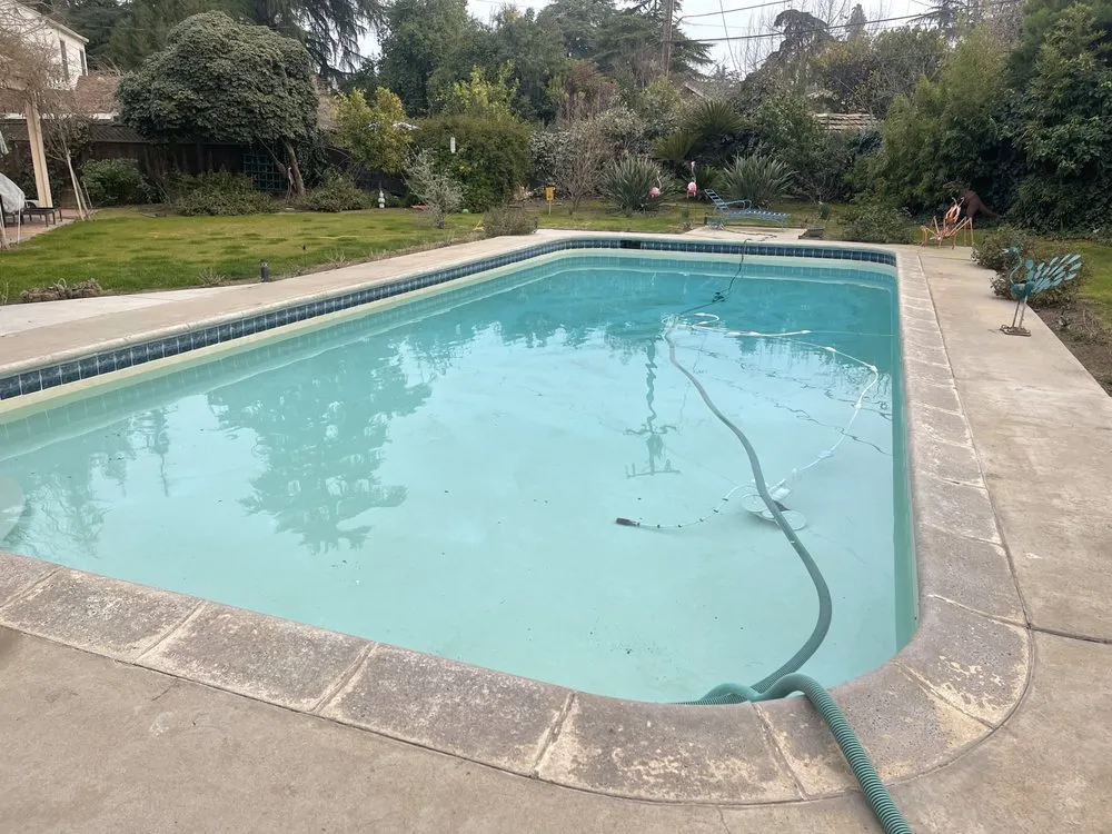 Professional residential landscaping in Clovis, CA - TNT Pools