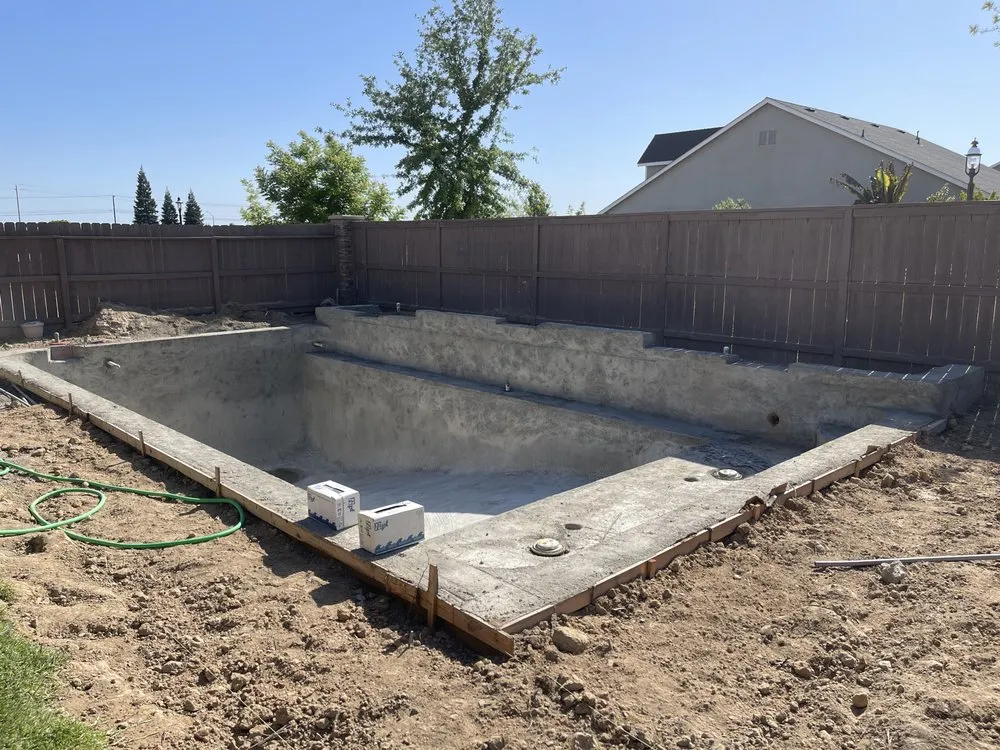 Reliable landscaping services in Clovis, CA by TNT Pools