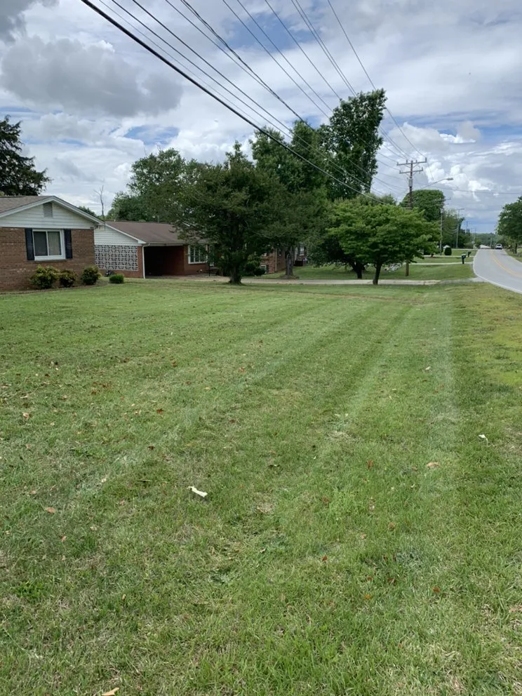 Reliable garden landscaping near you in Thomasville, NC by TNT Prime