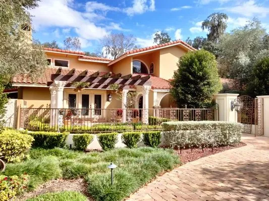 TNT Repair & Services Logo