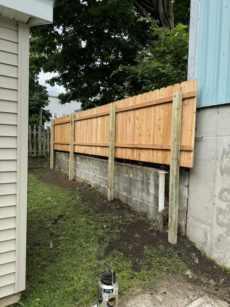 Custom yard maintenance in Rock Falls, IL - TNT Services