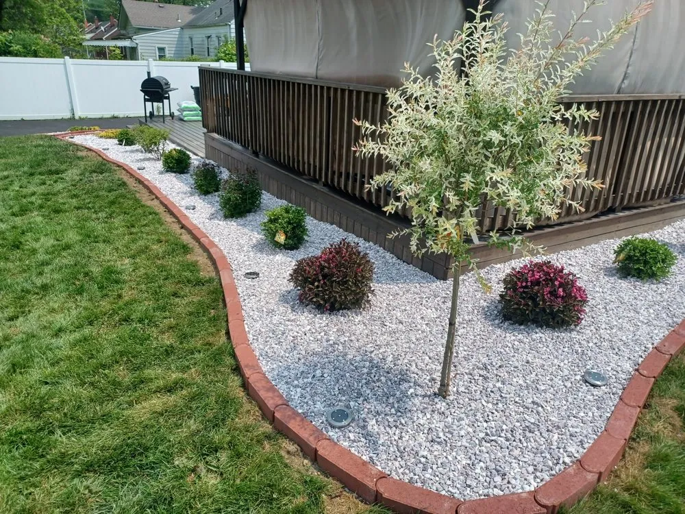 Reliable yard maintenance in Youngstown, OH by To A T Home Services