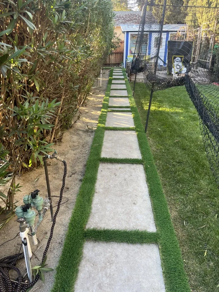 Reliable lawn mowing service experts serving Vallejo, CA - Tobar Landscaping