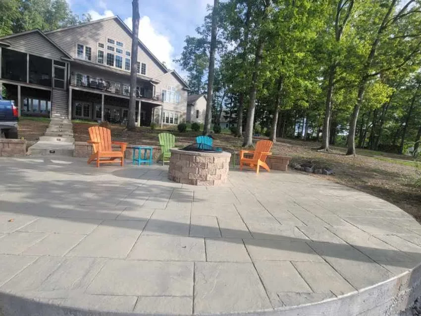 Local residential landscaping with custom design across Louisa, VA - Tobbys hardscape
