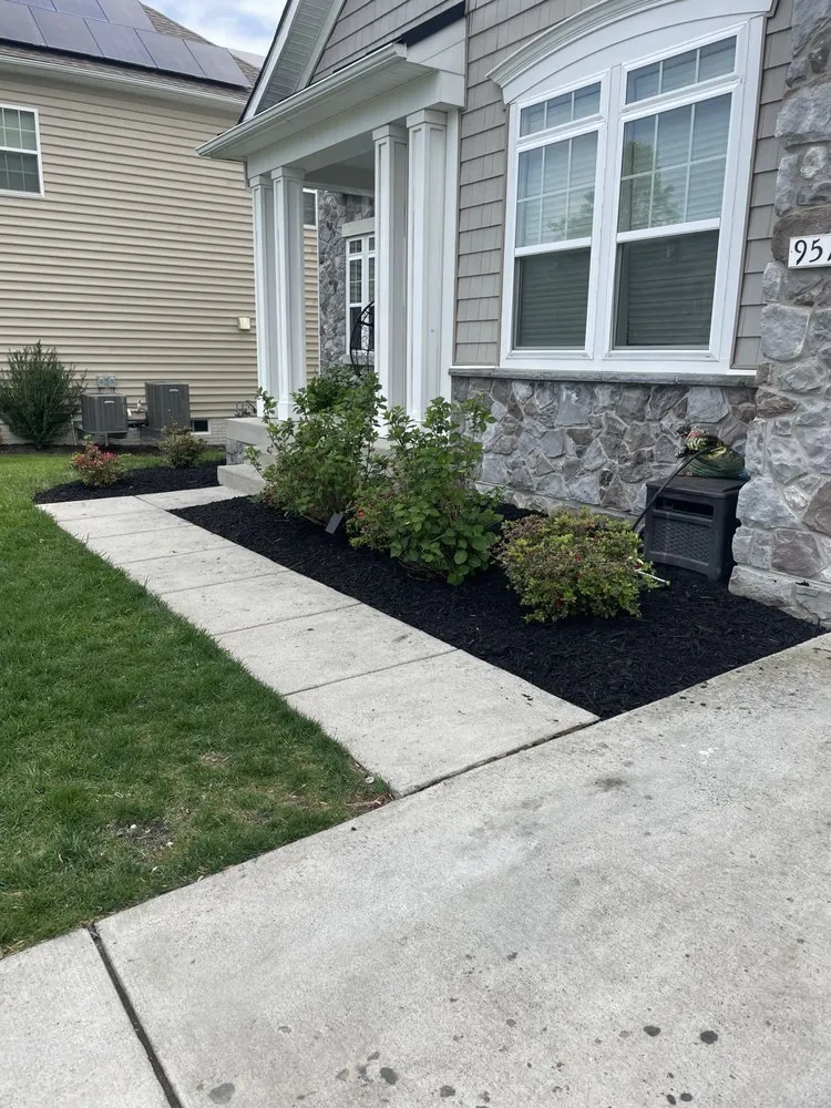 Professional landscaping services in Clinton, MD by Tobias Landscaping